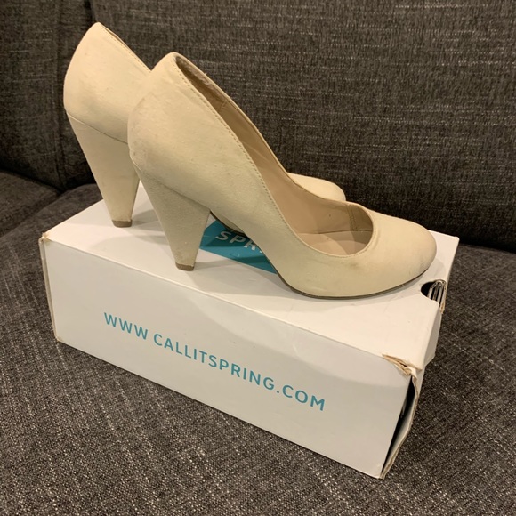 Spring Canvas Heels - Picture 3 of 6